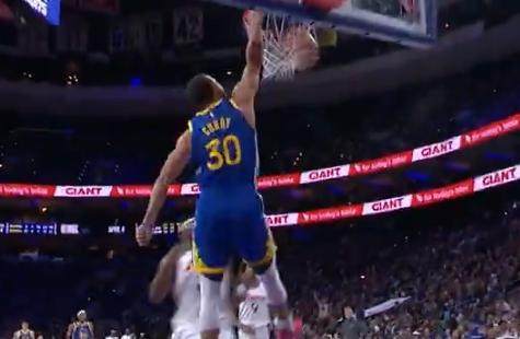 库里六年唯一一扣为了他：这是我生涯的最后一扣