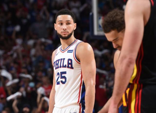 NBA在线观看-巨星逼宫太绝情！从巴特勒哈登到西蒙斯谁更狠辣？