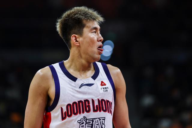 NBA录像-郭艾伦遭熟人诈骗近千万 已向公安机关报案